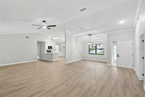 House in Windermere, Florida 3 bedrooms, 168.99 sq.m. № 1907408 - photo 9