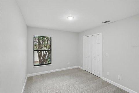 House in Windermere, Florida 3 bedrooms, 168.99 sq.m. № 1907408 - photo 14