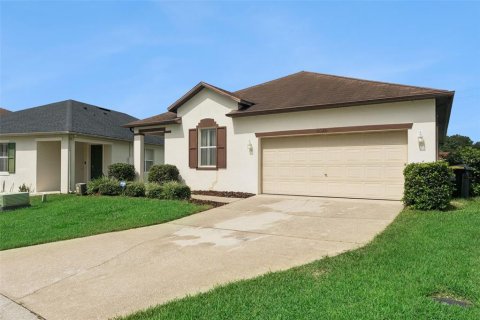 Villa ou maison à vendre à Davenport, Floride: 4 chambres, 177.44 m2 № 2302210 - photo 3