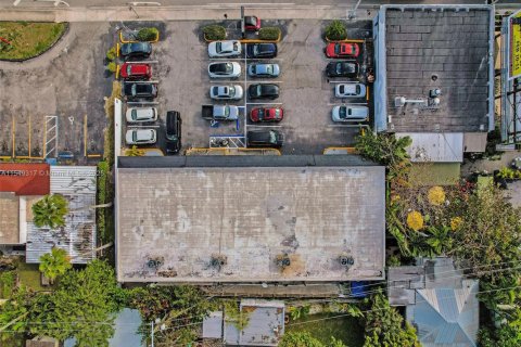 Купить коммерческую недвижимость в Майами, Флорида № 2034701 - фото 10