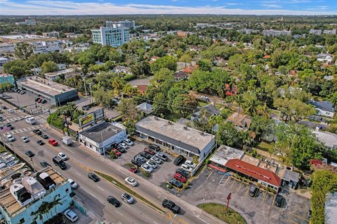 Купить коммерческую недвижимость в Майами, Флорида № 2034701 - фото 4