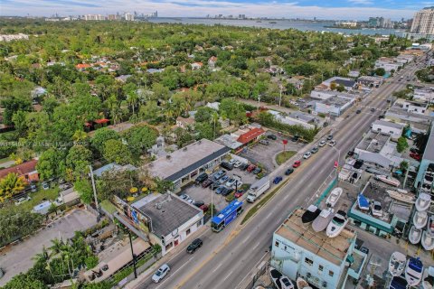 Купить коммерческую недвижимость в Майами, Флорида № 2034701 - фото 9