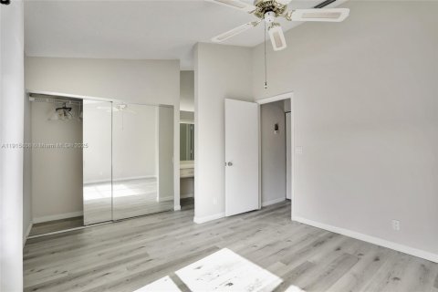 Touwnhouse à louer à Coconut Creek, Floride: 2 chambres, 115.57 m2 № 2016281 - photo 23