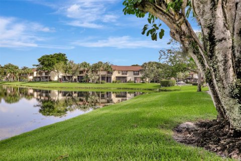 Touwnhouse à louer à Coconut Creek, Floride: 2 chambres, 115.57 m2 № 2016281 - photo 27