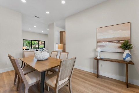 Casa en venta en Saint Petersburg, Florida, 4 dormitorios, 271 m2 № 2223683 - foto 26