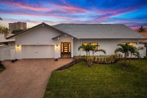Casa en venta en Saint Petersburg, Florida, 4 dormitorios, 271 m2 № 2223683 - foto 4