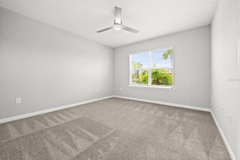 House in Punta Gorda, Florida 4 bedrooms, 146.79 sq.m. № 2196971 - photo 17