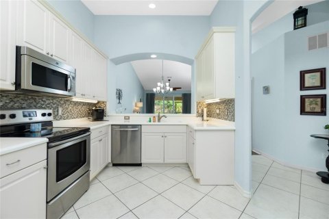 House in Punta Gorda, Florida 3 bedrooms, 163.97 sq.m. № 1568046 - photo 7