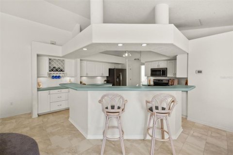 House in Port Charlotte, Florida 3 bedrooms, 212.37 sq.m. № 1642933 - photo 10