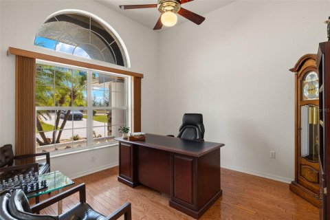 House in Port Charlotte, Florida 3 bedrooms, 212.37 sq.m. № 1642933 - photo 23