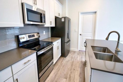 Townhouse in Orlando, Florida 3 bedrooms, 159.51 sq.m. № 1845140 - photo 8