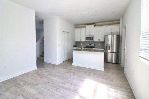 Townhouse in Orlando, Florida 3 bedrooms, 159.51 sq.m. № 1845140 - photo 7