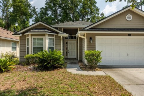 House in Gainesville, Florida 3 bedrooms, 154.12 sq.m. № 2200739 - photo 12