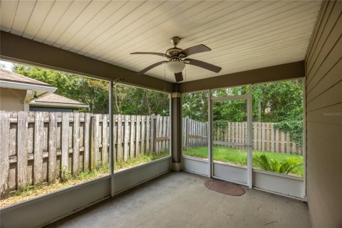 House in Gainesville, Florida 3 bedrooms, 154.12 sq.m. № 2200739 - photo 19