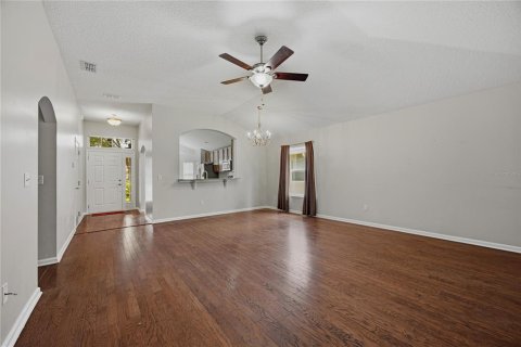 House in Gainesville, Florida 3 bedrooms, 154.12 sq.m. № 2200739 - photo 25