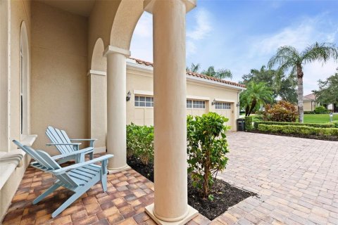 Casa en venta en Bradenton, Florida, 4 dormitorios, 289.86 m2 № 1912157 - foto 9