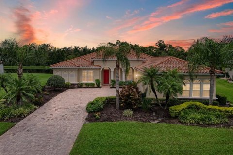 Villa ou maison à vendre à Bradenton, Floride: 4 chambres, 289.86 m2 № 1912157 - photo 1