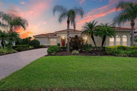 Casa en venta en Bradenton, Florida, 4 dormitorios, 289.86 m2 № 1912157 - foto 3