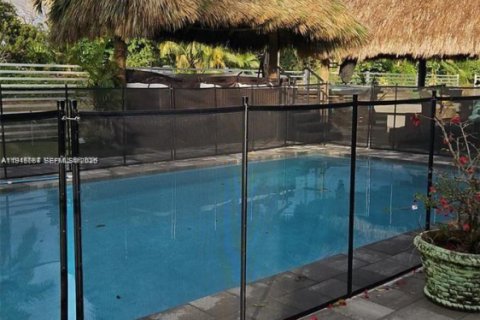 Casa en venta en Homestead, Florida, 5 dormitorios, 265.98 m2 № 2002932 - foto 28