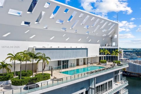 Casa en venta en Miami, Florida, 1 dormitorio, 64.66 m2 № 1999886 - foto 26