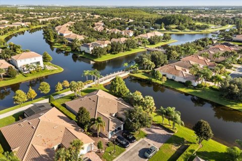 House in Orlando, Florida 3 bedrooms, 144.37 sq.m. № 1854256 - photo 5