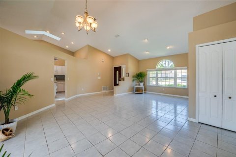 House in Palm Coast, Florida 3 bedrooms, 166.39 sq.m. № 1662956 - photo 5