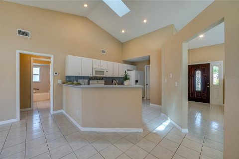 House in Palm Coast, Florida 3 bedrooms, 166.39 sq.m. № 1662956 - photo 10