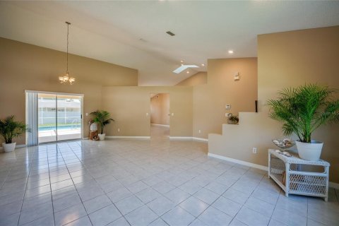 House in Palm Coast, Florida 3 bedrooms, 166.39 sq.m. № 1662956 - photo 9