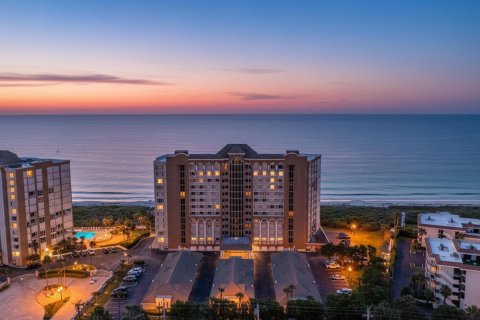 Condo à Hutchinson Island South, Floride, 3 chambres  № 2188456