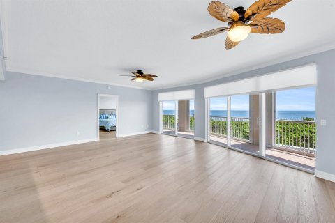 Copropriété à vendre à Hutchinson Island South, Floride: 3 chambres, 256.32 m2 № 2188456 - photo 11