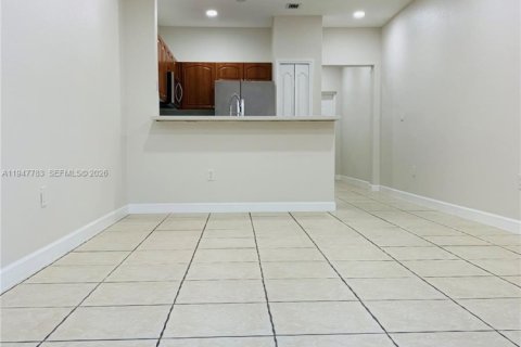 Снять в аренду кондоминиум в Хайалиа, Флорида 2 спальни, 95.69м2, № 2003874 - фото 5