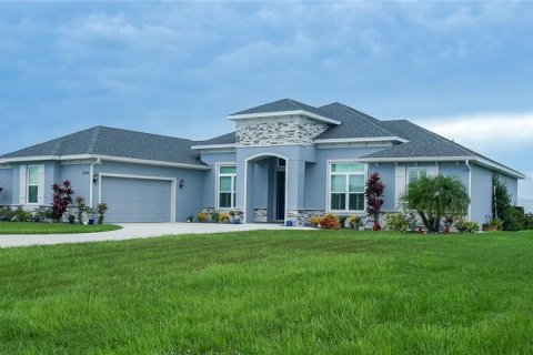 House in Wimauma, Florida 3 bedrooms, 237.27 sq.m. № 1845070 - photo 2