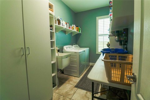 House in Wimauma, Florida 3 bedrooms, 237.27 sq.m. № 1845070 - photo 28