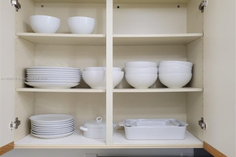 Condo in Boca Raton, Florida, 2 bedrooms № 1950769 - photo 22