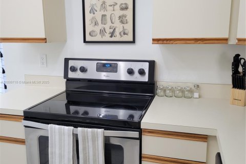 Condo in Boca Raton, Florida, 2 bedrooms № 1950769 - photo 16