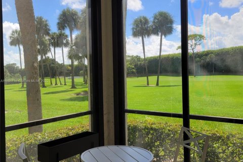 Condo in Boca Raton, Florida, 2 bedrooms № 1950769 - photo 17