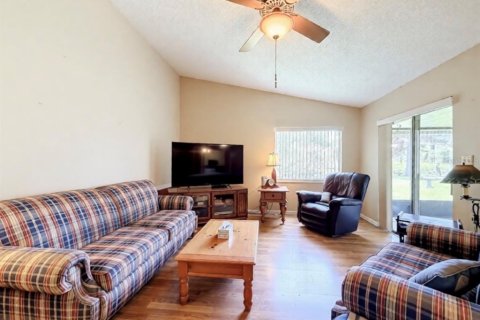 Villa ou maison à vendre à Tavares, Floride: 3 chambres, 176.42 m2 № 2306029 - photo 14