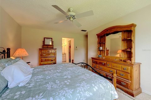 Villa ou maison à vendre à Tavares, Floride: 3 chambres, 176.42 m2 № 2306029 - photo 17