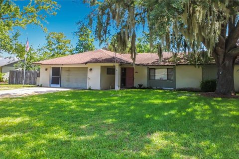 Villa ou maison à vendre à Tavares, Floride: 3 chambres, 176.42 m2 № 2306029 - photo 5