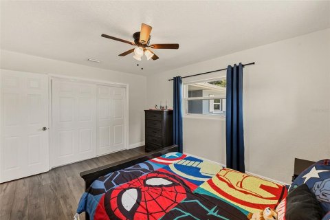 House in Clearwater, Florida 4 bedrooms, 154.96 sq.m. № 2304532 - photo 22