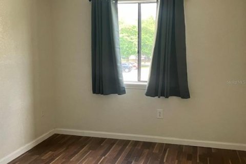 Condo in Altamonte Springs, Florida, 3 bedrooms  № 1608939 - photo 9