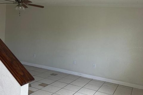 Condo in Altamonte Springs, Florida, 3 bedrooms  № 1608939 - photo 4