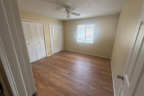 Touwnhouse à louer à Winter Springs, Floride: 2 chambres, 86.4 m2 № 2096029 - photo 5