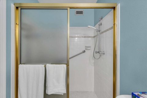 Купить кондоминиум в Венеция, Флорида 6 комнат, 101.45м2, № 1849747 - фото 18