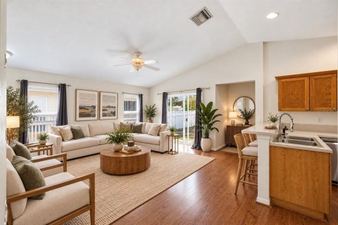 Villa ou maison à vendre à Riverview, Floride: 3 chambres, 101.91 m2 № 2408134 - photo 5