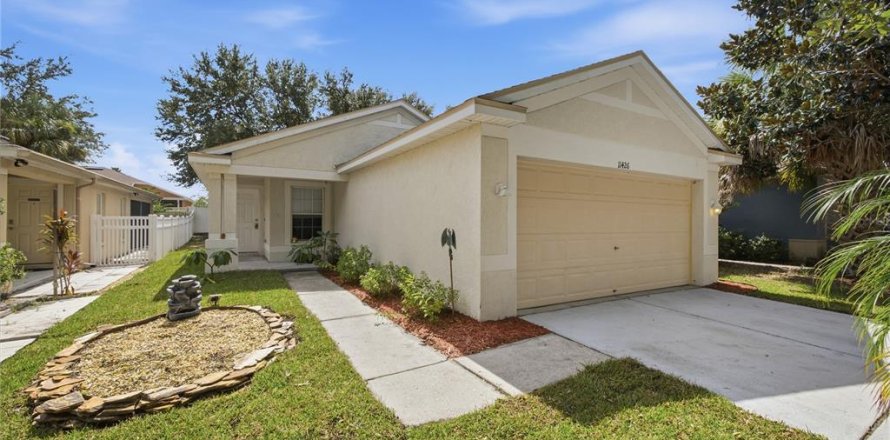 Villa ou maison à Riverview, Floride 3 chambres, 101.91 m2 № 2408134