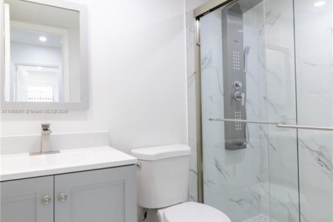 Купить кондоминиум в Майами, Флорида 3 спальни, 112.04м2, № 1949850 - фото 11