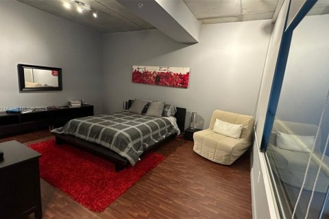 Condominio en alquiler en Miami, Florida, 1 dormitorio, 131.09 m2 № 1945705 - foto 10