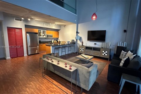 Condominio en alquiler en Miami, Florida, 1 dormitorio, 131.09 m2 № 1945705 - foto 18