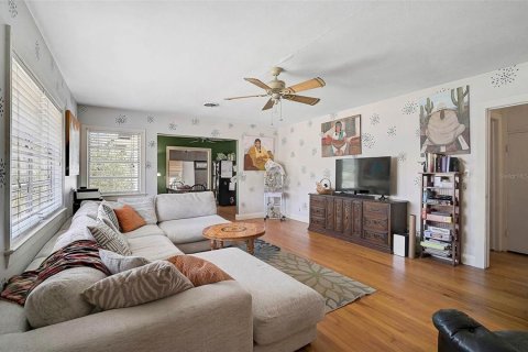 Villa ou maison à vendre à Bradenton, Floride: 3 chambres, 156.82 m2 № 1517560 - photo 6
